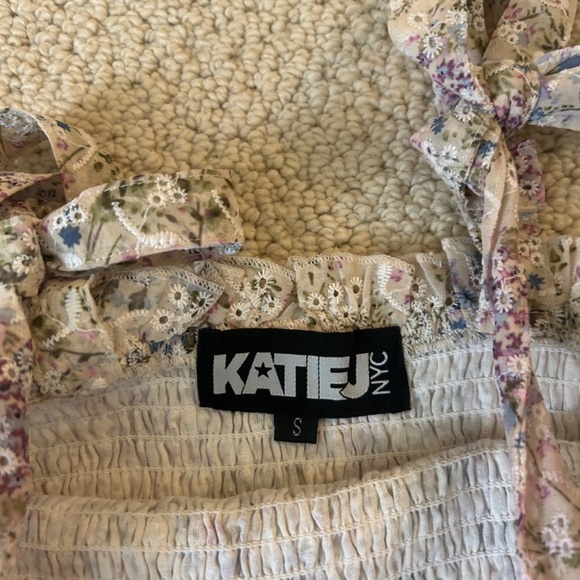 KatieJ kids smocked mini dress size small - Picture 2 of 2